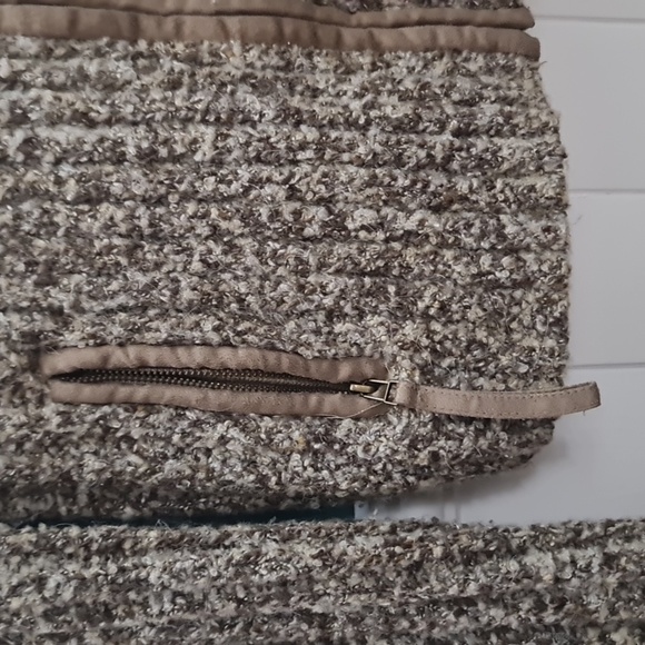 Woman's small Jana brown and beige knit zip up cadigan. - Picture 5 of 7